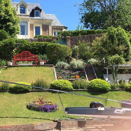 Villa Les Carlins Houlgate Esterno foto