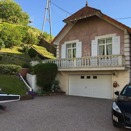 Villa Les Carlins Houlgate Esterno foto